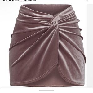 Sw101. Skims textured bikini story sarong mini skirt UMBER velvet XS nwt 🤎